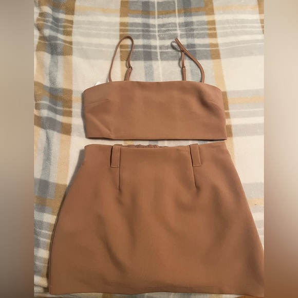 Abercrombie Brown Two Piece Set Skirt & Square Neck Top (selling as a set) - Picture 3 of 4